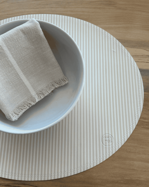Table 06 Wipeable Placemats